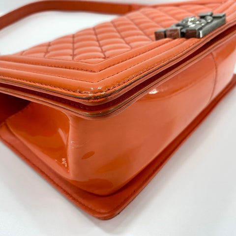 CHANEL Boy Chanel Medium Shoulder Bag enamel Orange WS32405