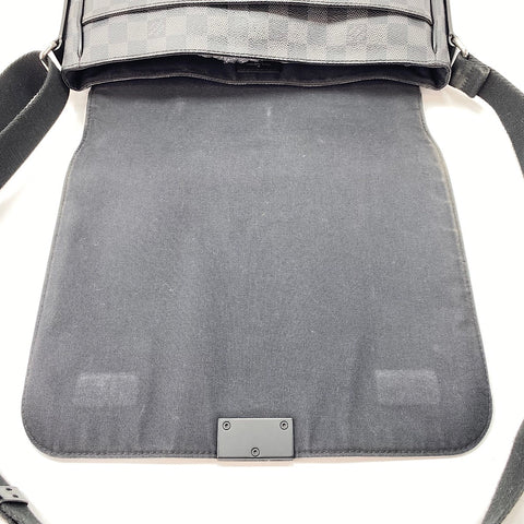 LOUIS VUITTON District MM Shoulder Bag black WS32443