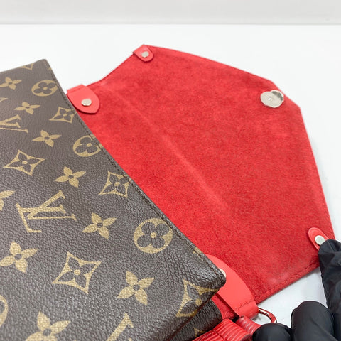 LOUIS VUITTON Saint-Michel Shoulder Bag Brown WS32445