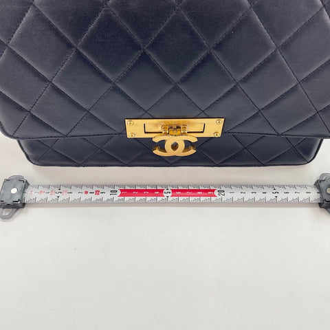 CHANEL Matelassé 28 Shoulder Bag lambskin Navy WS32447
