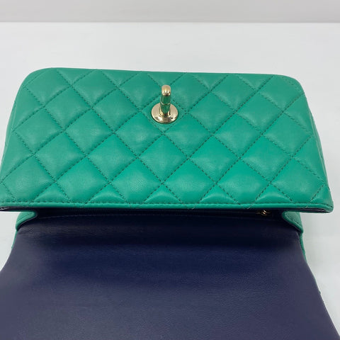 CHANEL Mini matrasse Handbag lambskin green WS32460