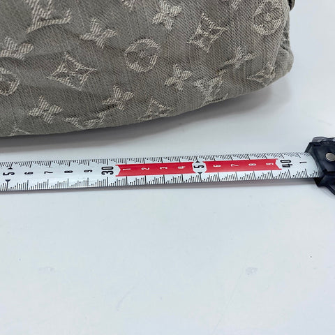 LOUIS VUITTON Neo Cavi MM Handbag gray WS32465