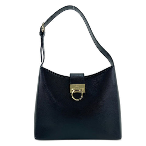 Salvatore Ferragamo Gancini Shoulder Bag leather black WS32468