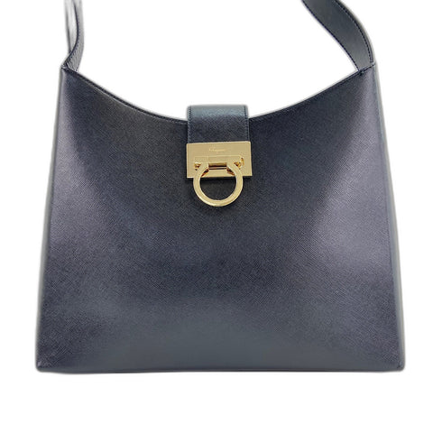 Salvatore Ferragamo Gancini Shoulder Bag leather black WS32468