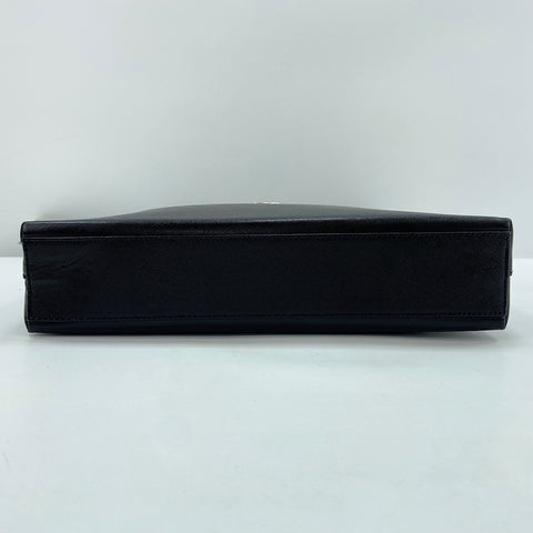 Salvatore Ferragamo Gancini Shoulder Bag leather black WS32468