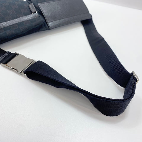 GUCCI Waist bag black WS32472