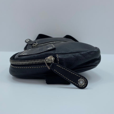 GUCCI Waist bag leather black WS32475