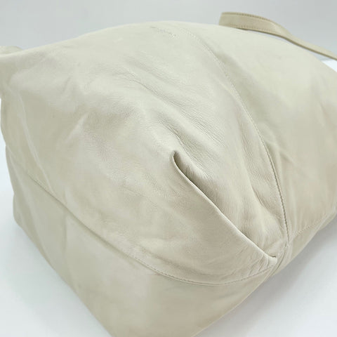 YVES SAINT LAURENT Drawstring Tote Bag leather white WS32482