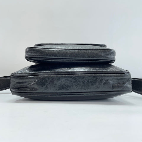 GUCCI Interlocking G Shoulder Bag leather black WS32487