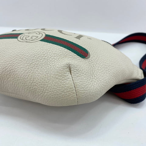 GUCCI body bag leather white WS32493