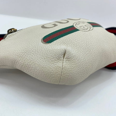 GUCCI body bag leather white WS32493