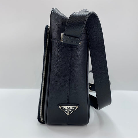 PRADA Shoulder Bag leather black WS32500