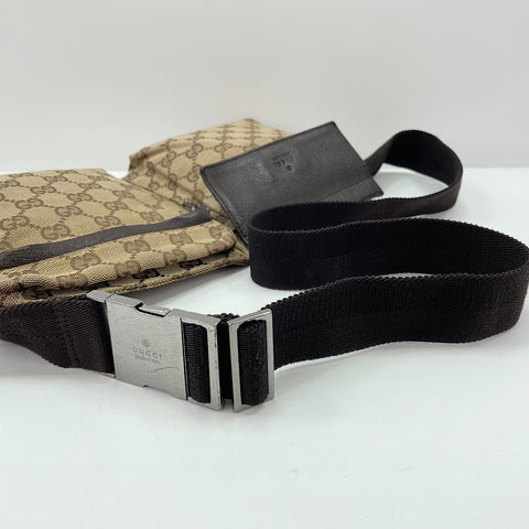 GUCCI body bag beige WS32508