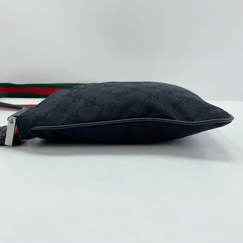 GUCCI Sherry line Shoulder Bag black WS32509