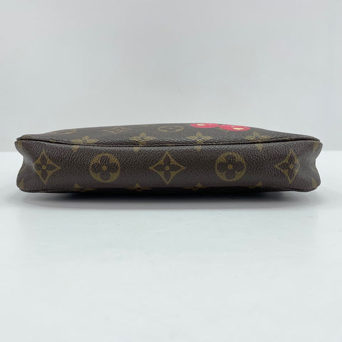 LOUIS VUITTON Pochette Accessoires Handbag Brown WS32511