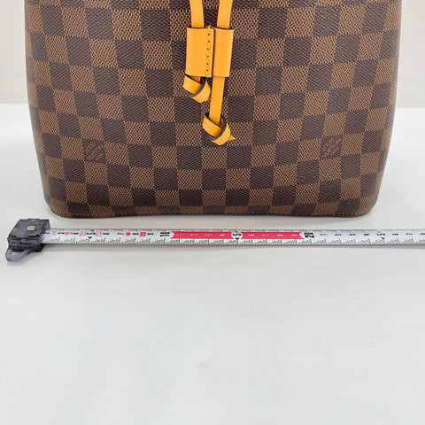 LOUIS VUITTON Neonoe Shoulder Bag Brown WS32527