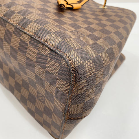 LOUIS VUITTON Neonoe Shoulder Bag Brown WS32527