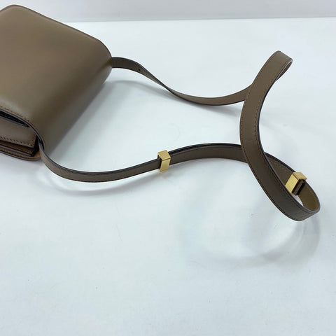 CELINE Classic Box Medium Shoulder Bag leather Brown WS32546
