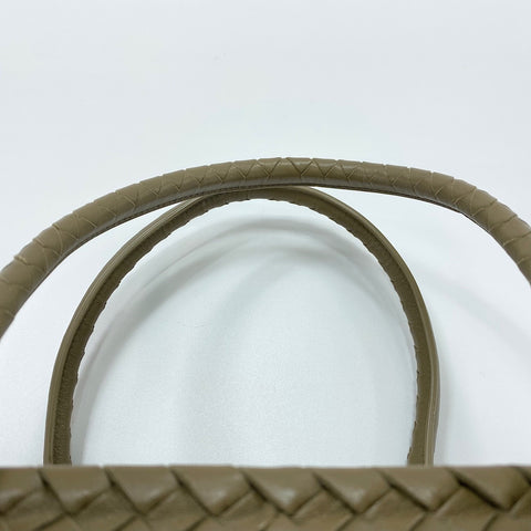 BOTTEGAVENETA INTRECCIATO Handbag leather beige WS32579