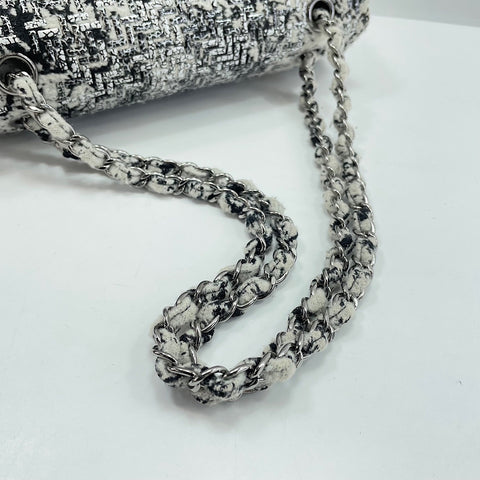 CHANEL tweed Shoulder Bag tweed multicolor WS32582