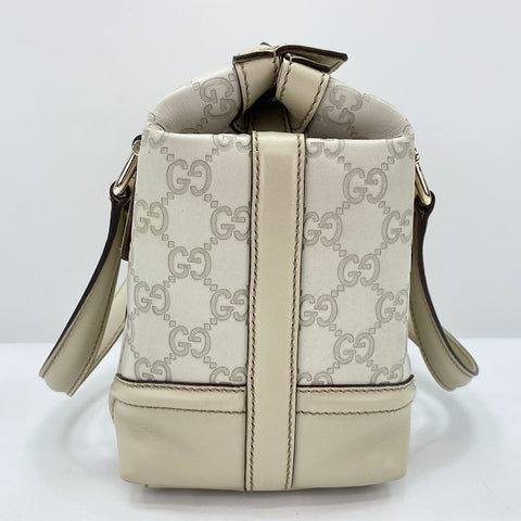 GUCCI Handbag white WS32596