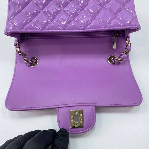 CHANEL Mini matrasse Shoulder Bag enamel purple WS32610