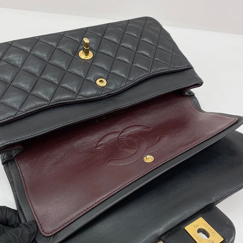 CHANEL Matrasse 25 Shoulder Bag lambskin black WS32633