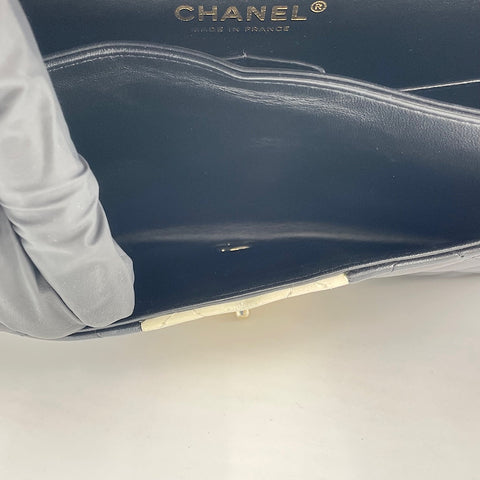 CHANEL Matrasse 25 Shoulder Bag lambskin black WS32635