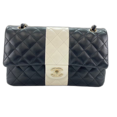 CHANEL Matrasse 25 Shoulder Bag lambskin black WS32635