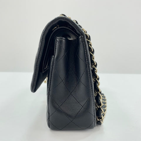 CHANEL Matrasse 25 Shoulder Bag lambskin black WS32635