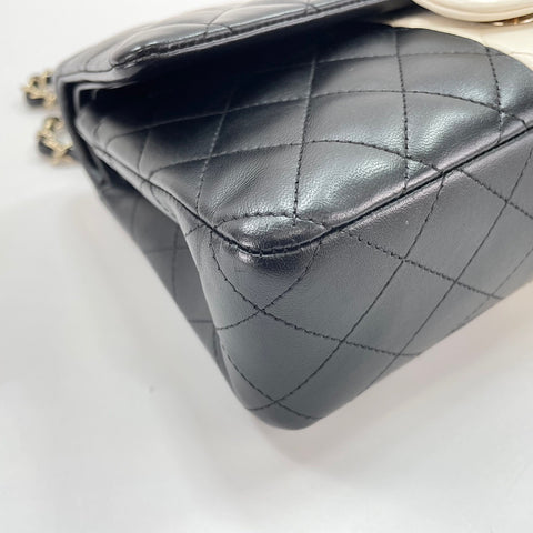 CHANEL Matrasse 25 Shoulder Bag lambskin black WS32635