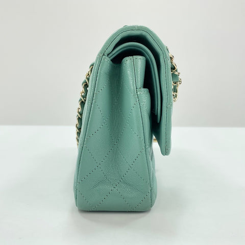CHANEL Matelasse 25 Shoulder Bag green WS32652