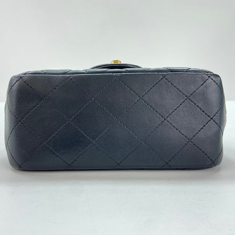 CHANEL Matrasse Shoulder Bag lambskin black WS32654