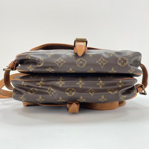 LOUIS VUITTON Saumur 30 Shoulder Bag Brown WS32668