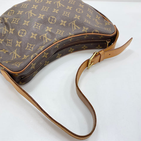 LOUIS VUITTON Croissant MM Shoulder Bag Brown WS32670