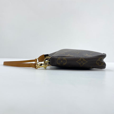 LOUIS VUITTON Pochette Accessoires Handbag Brown WS32672