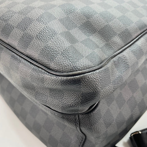 LOUIS VUITTON Michael Backpack Â· Daypack black WS32673