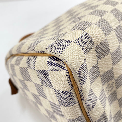 LOUIS VUITTON Speedy 25 Handbag white WS32677