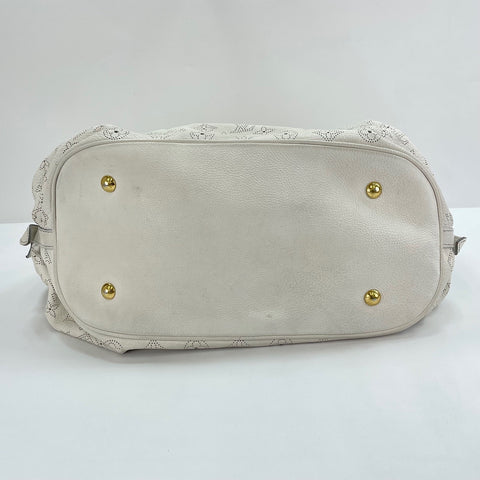 LOUIS VUITTON Mahina Neo L Shoulder Bag white WS32684