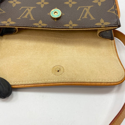 LOUIS VUITTON Pochette Florentine Waist bag Brown WS32718