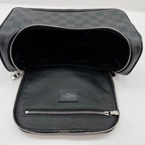 LOUIS VUITTON C Cracking pouch Clutch bag black WS32722