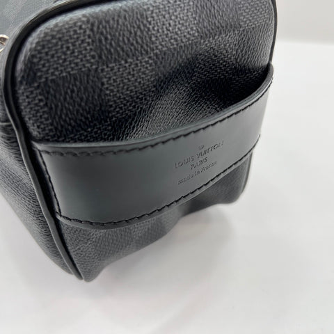 LOUIS VUITTON C Cracking pouch Clutch bag black WS32722