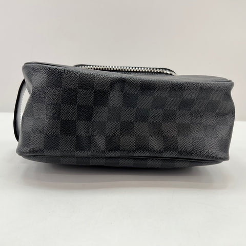 LOUIS VUITTON C Cracking pouch Clutch bag black WS32722