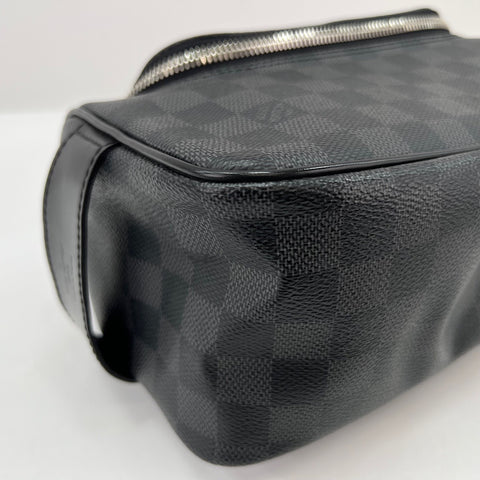 LOUIS VUITTON C Cracking pouch Clutch bag black WS32722