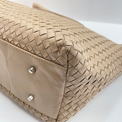 BOTTEGAVENETA INTRECCIATO Tote Bag leather beige WS32740