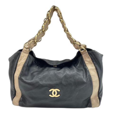 CHANEL Olsen Handbag lambskin black WS32752