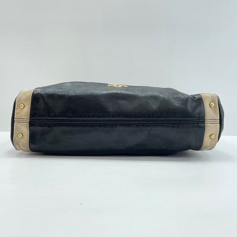 CHANEL Olsen Handbag lambskin black WS32752