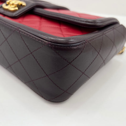 CHANEL Matelasse 30 Shoulder Bag lambskin Red WS32753