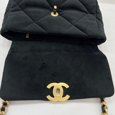 CHANEL Matelasse Shoulder Bag velvet black WS32754