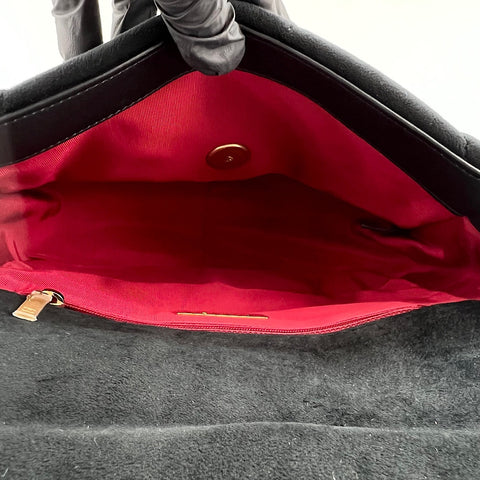 CHANEL Matelasse Shoulder Bag velvet black WS32754